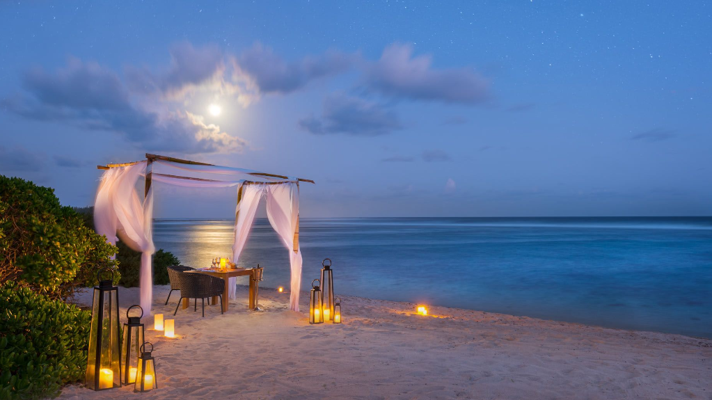 Anantara Iko Mauritius Resort & Villas, Mauritius | Abendsonne Afrika