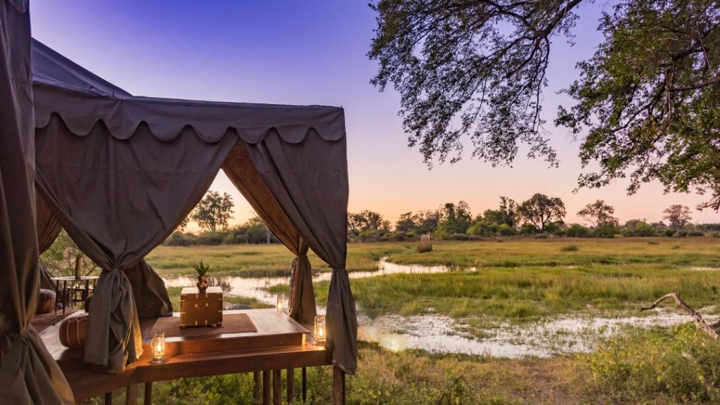 Ausblick vom Duke´s Camp in Botswana | Abendsonne Afrika
