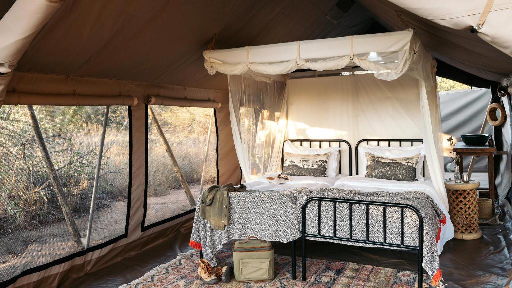 Zelt im Simbavati Trails Camp in Südafrika | Abendsonne Afrika