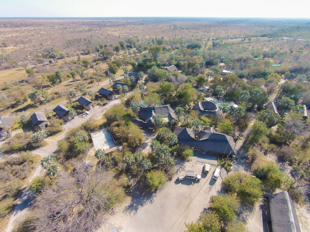 Die Weiten vor der Nata Lodge in Botswana | Abendsonne Afrika