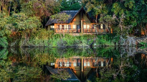 Namushasha River Lodge | Abendsonne Afrika