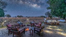 Sternenhimmel im Time + Tide Luwi in Sambia | Abendsonne Afrika