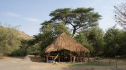 Pavillion des Lake Natron Tented Camps in Tansania | Abendsonne Afrika