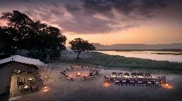 Blick auf das im Zambezi Expedition in Simbabwe | Abendsonne Afrika 