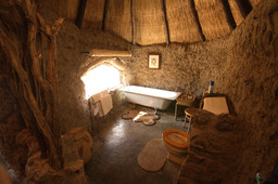 Badezimmer im Camp Amalinda in Simbabwe | Abendsonne Afrika