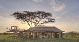 Suite im Olmara Camp, Ostserengeti, Tansania, | Abendsonne Afrika