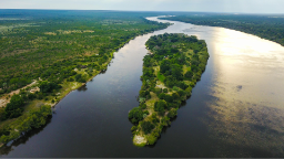 HEADER auf Chundu Island in Simbabwe | Abendsonne Afrika