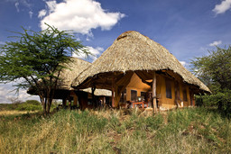 Zimmer im Lewa Safari Camp in Kenia | Abendsonne Afrika